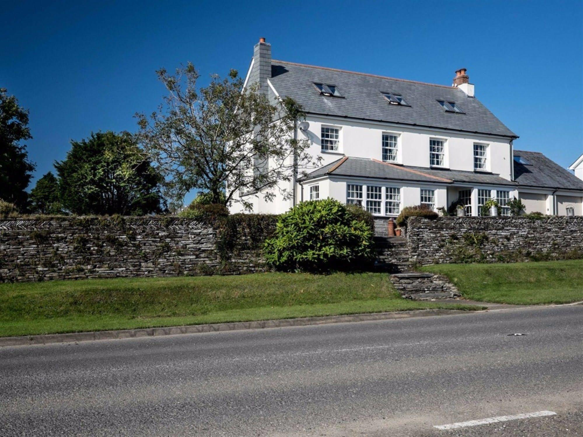 Melorne Farm Bed & Breakfast Camelford Exterior foto